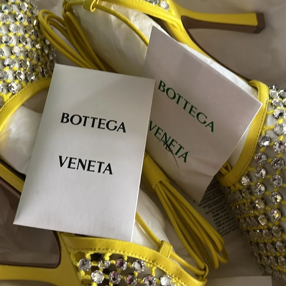 Bottega Veneta Stretch Swarovski Crystals Embellished Pumps, New, Size 36.5 - Picture 8 of 12